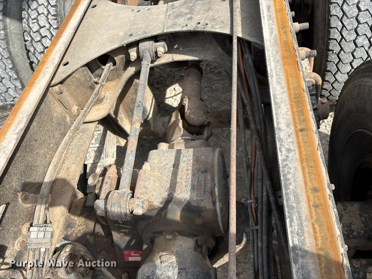 image for item ED2274 2008 Mack Granite dump truck