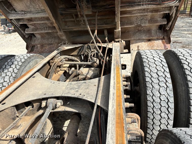 image for item ED2274 2008 Mack Granite dump truck