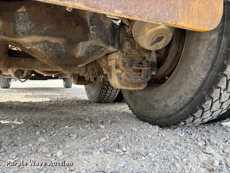 image for item ED2274 2008 Mack Granite dump truck