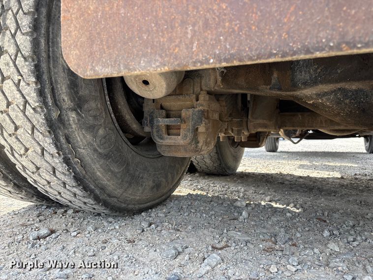 image for item ED2274 2008 Mack Granite dump truck