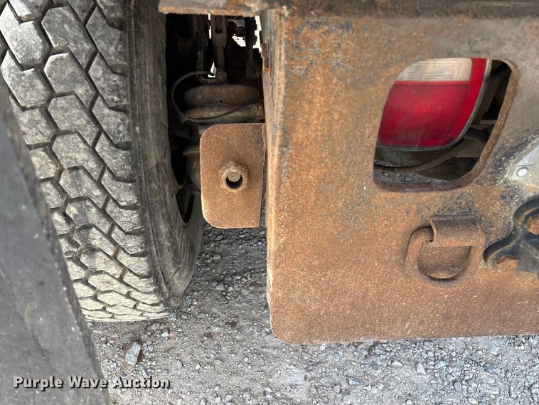 image for item ED2274 2008 Mack Granite dump truck