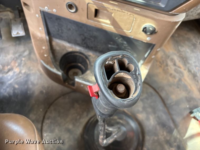 image for item ED2274 2008 Mack Granite dump truck