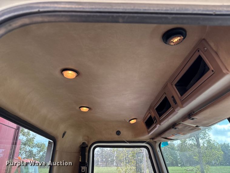 image for item ED2274 2008 Mack Granite dump truck