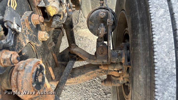 image for item ED2274 2008 Mack Granite dump truck