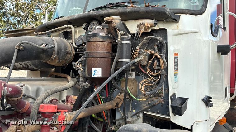 image for item ED2274 2008 Mack Granite dump truck