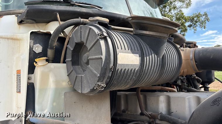 image for item ED2274 2008 Mack Granite dump truck