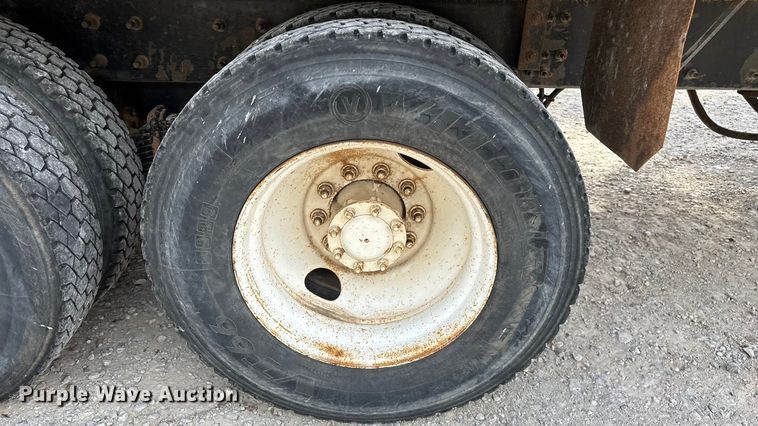 image for item ED2274 2008 Mack Granite dump truck