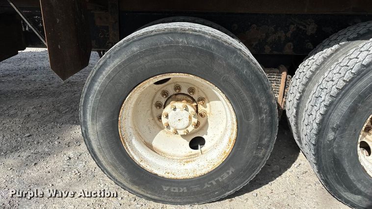 image for item ED2274 2008 Mack Granite dump truck