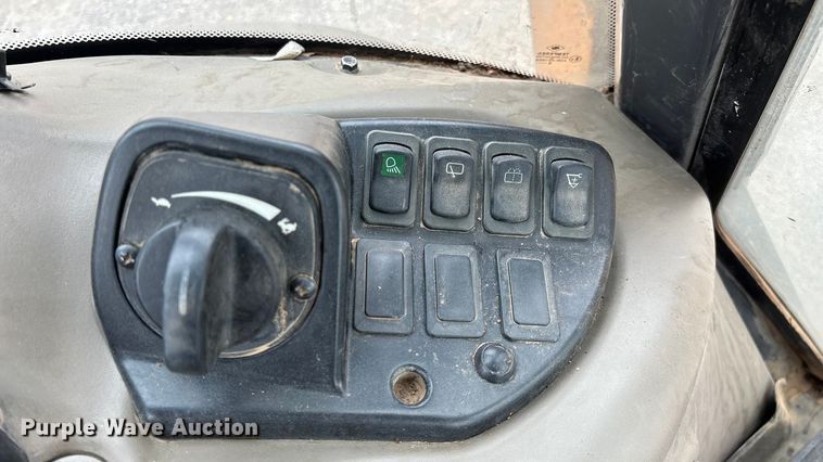 image for item ED2275 2015 Case 580 Super N backhoe