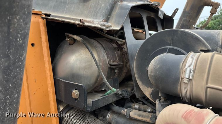 image for item ED2275 2015 Case 580 Super N backhoe