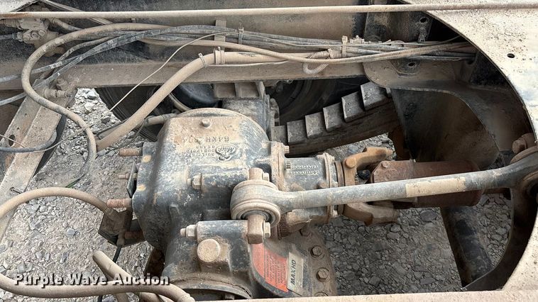 image for item ED2276 2001 Mack RD dump truck