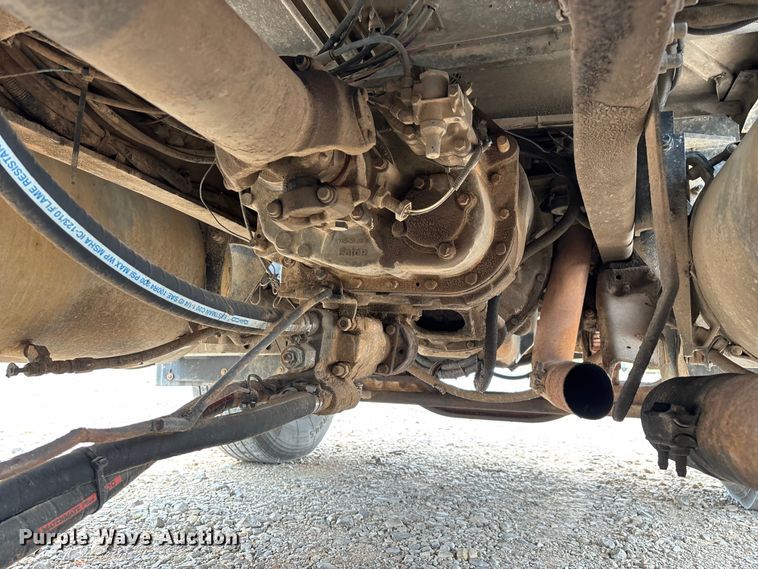 image for item ED2276 2001 Mack RD dump truck