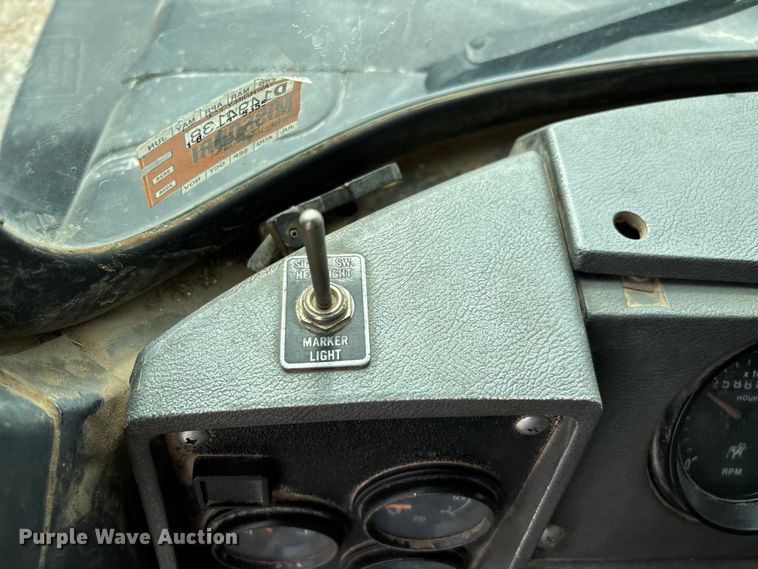 image for item ED2276 2001 Mack RD dump truck