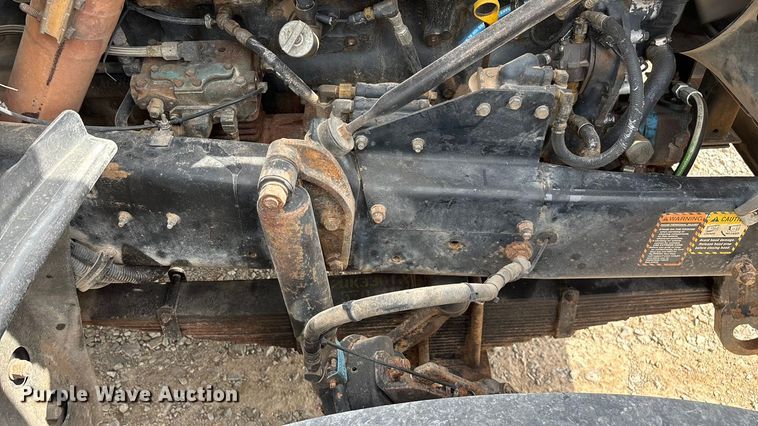 image for item ED2276 2001 Mack RD dump truck