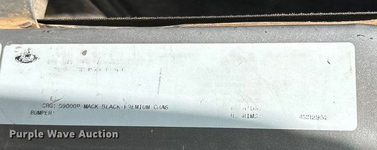 image for item ED2276 2001 Mack RD dump truck