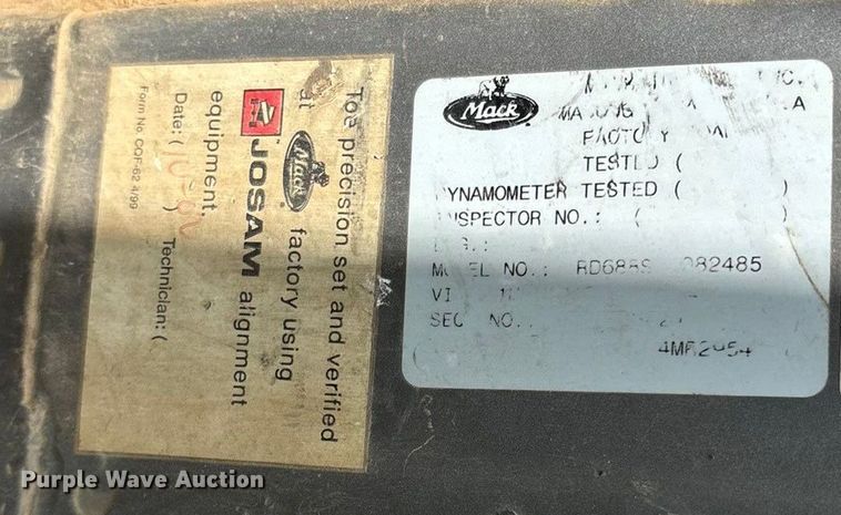 image for item ED2276 2001 Mack RD dump truck