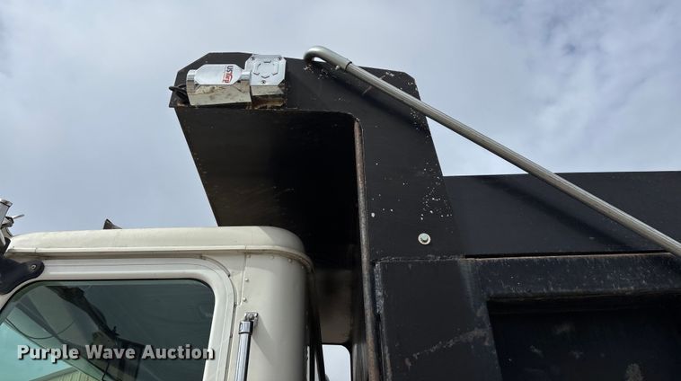 image for item ED2277 2006 International 5500i dump truck