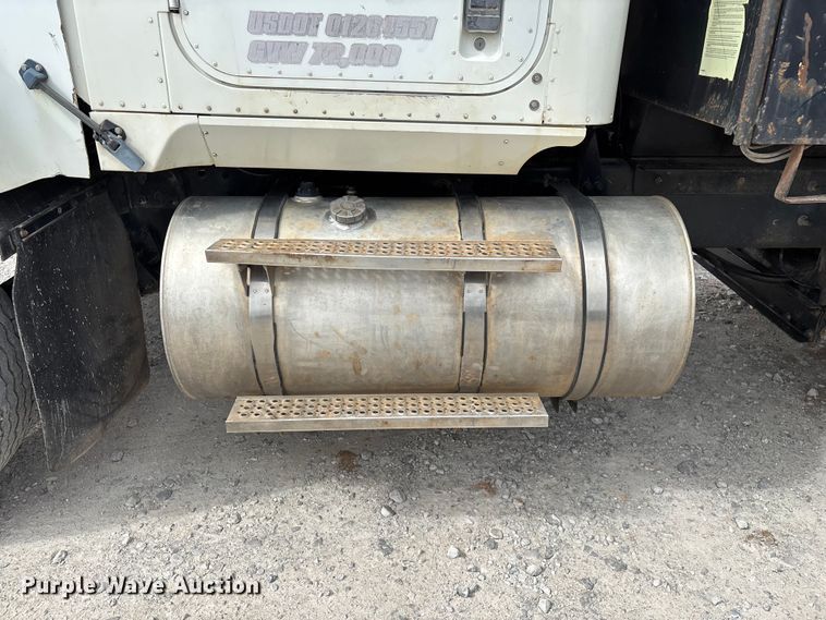 image for item ED2277 2006 International 5500i dump truck