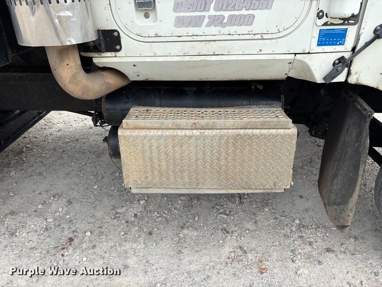 image for item ED2277 2006 International 5500i dump truck