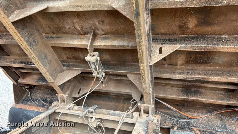 image for item ED2277 2006 International 5500i dump truck