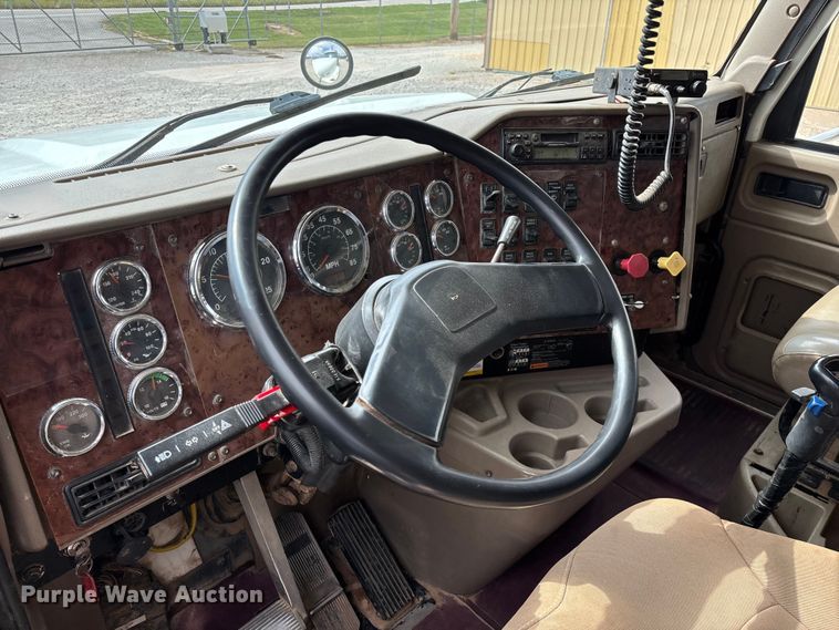 image for item ED2277 2006 International 5500i dump truck