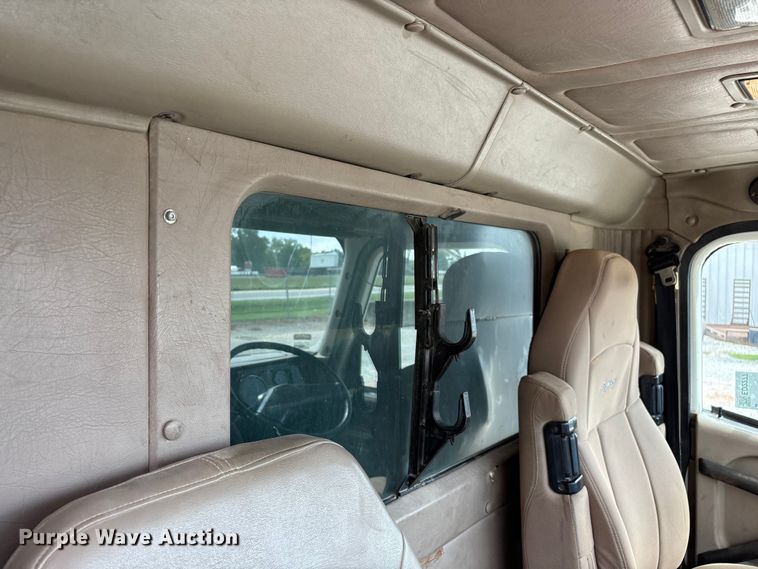 image for item ED2277 2006 International 5500i dump truck