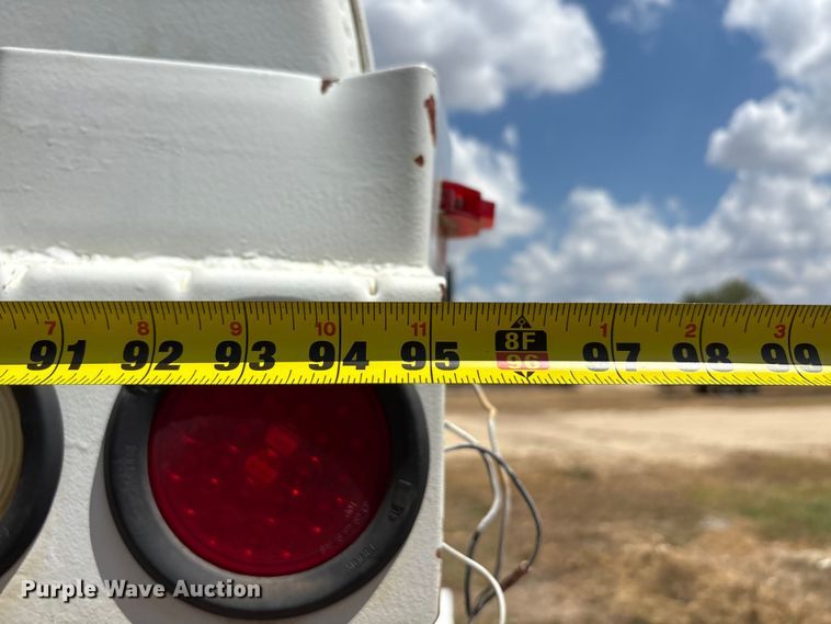 image for item ED5867 1998 Freightliner FL70 water truck