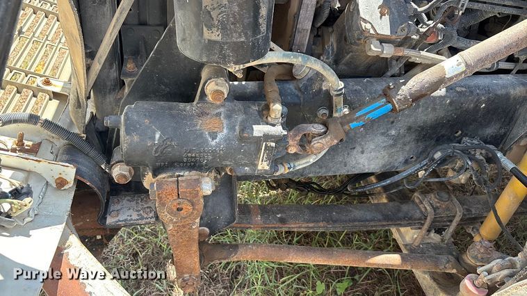 image for item ED5867 1998 Freightliner FL70 water truck