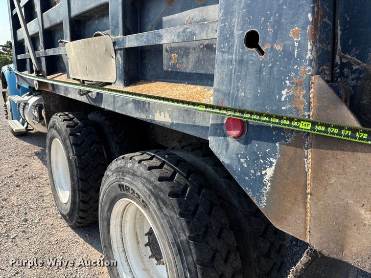 image for item ED5903 2010 Freightliner M2 dump truck