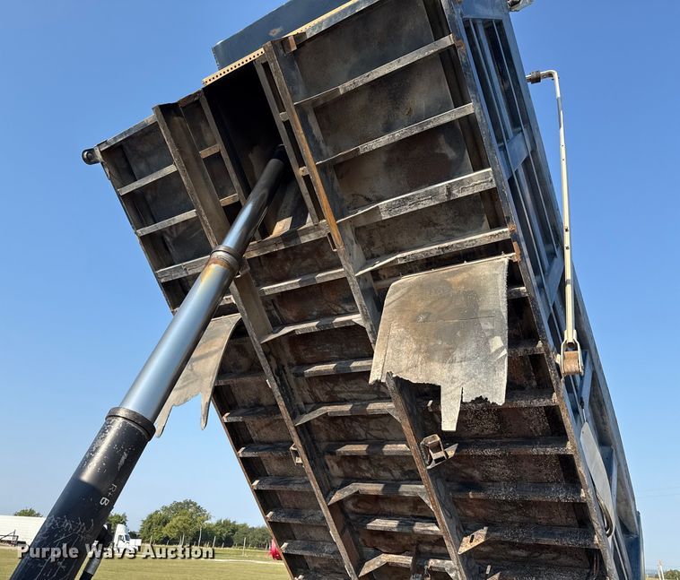 image for item ED5903 2010 Freightliner M2 dump truck