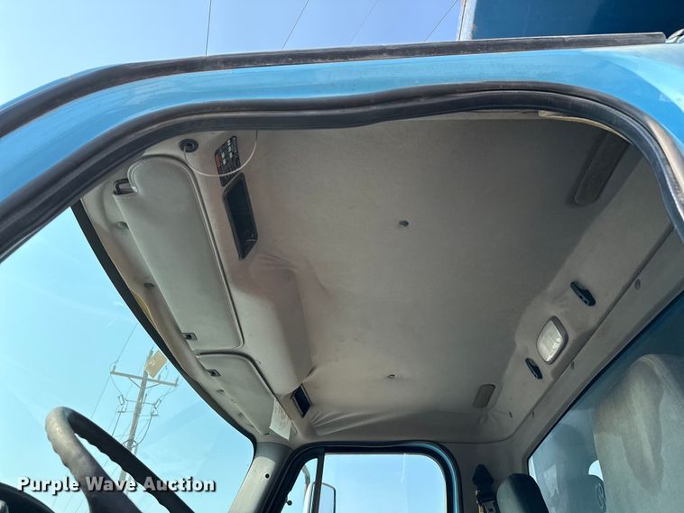 image for item ED5903 2010 Freightliner M2 dump truck