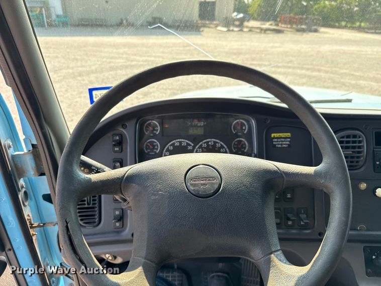 image for item ED5903 2010 Freightliner M2 dump truck