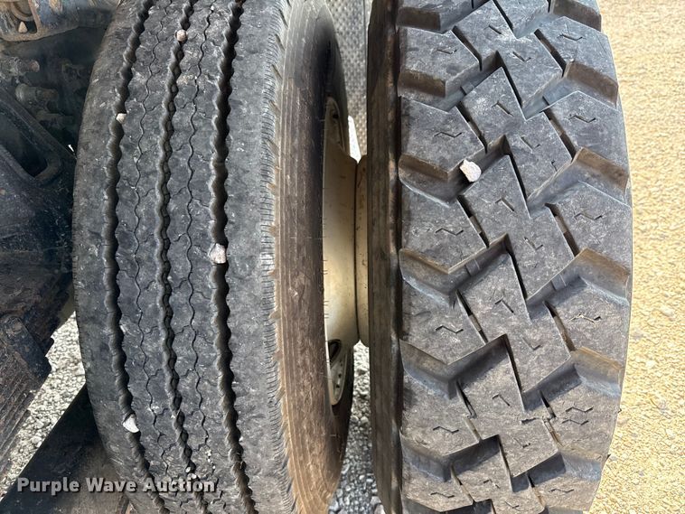 image for item ED5903 2010 Freightliner M2 dump truck