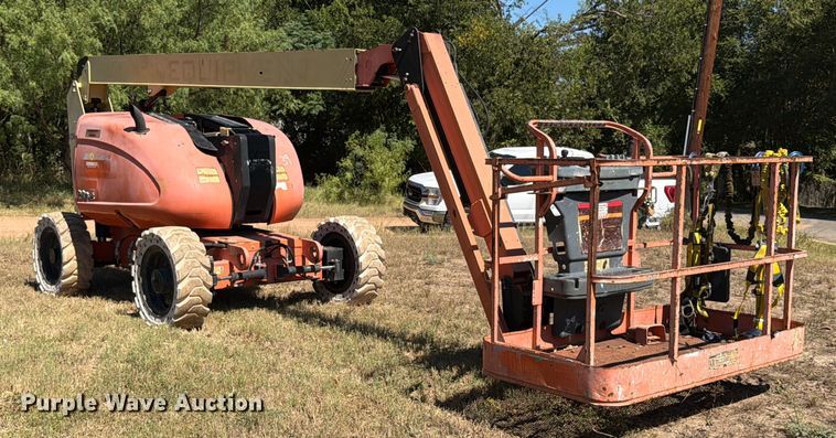 image for item ED5932 2013 JLG 600AJN boom lift