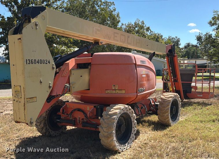 image for item ED5932 2013 JLG 600AJN boom lift