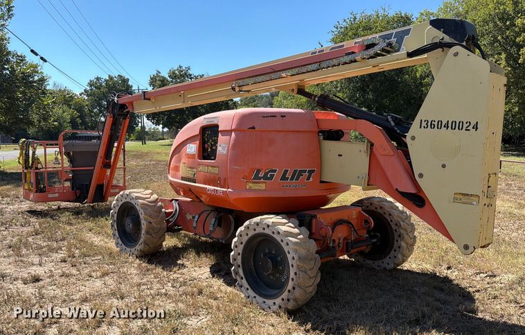 image for item ED5932 2013 JLG 600AJN boom lift