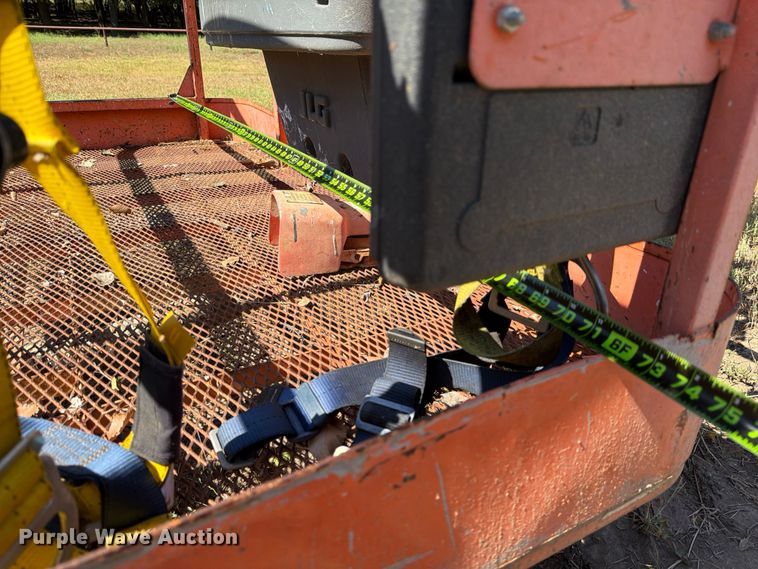 image for item ED5932 2013 JLG 600AJN boom lift