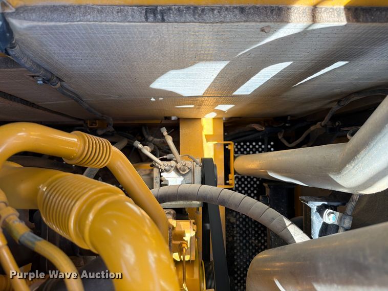 image for item ED5934 2018 John Deere 350G excavator