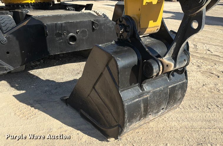 image for item ED5963 2011 Caterpillar M318D wheeled excavator