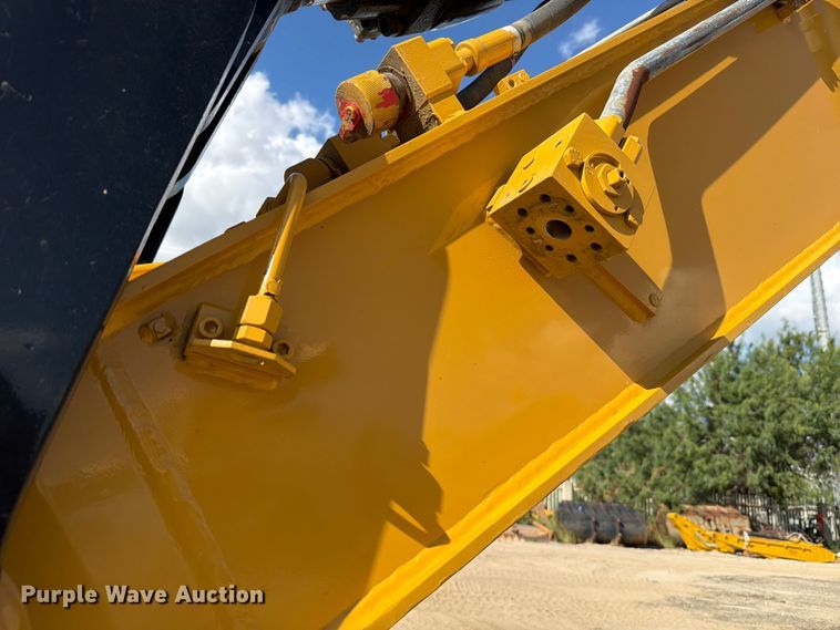 image for item ED5963 2011 Caterpillar M318D wheeled excavator