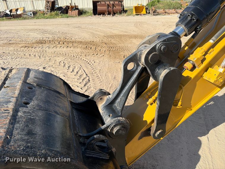 image for item ED5963 2011 Caterpillar M318D wheeled excavator