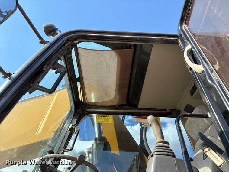 image for item ED5963 2011 Caterpillar M318D wheeled excavator