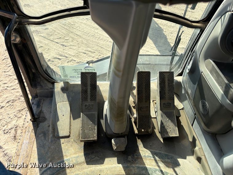 image for item ED5963 2011 Caterpillar M318D wheeled excavator