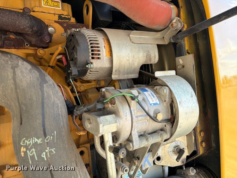 image for item ED5963 2011 Caterpillar M318D wheeled excavator