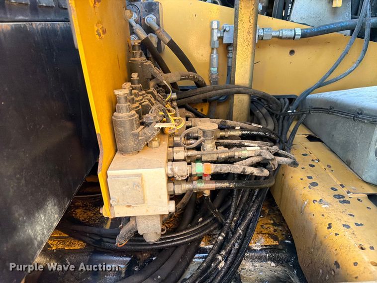 image for item ED5963 2011 Caterpillar M318D wheeled excavator