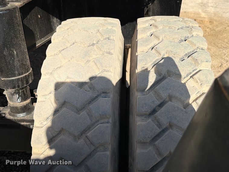 image for item ED5963 2011 Caterpillar M318D wheeled excavator