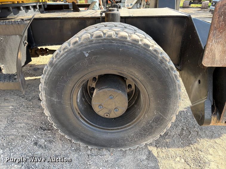 image for item ED5963 2011 Caterpillar M318D wheeled excavator