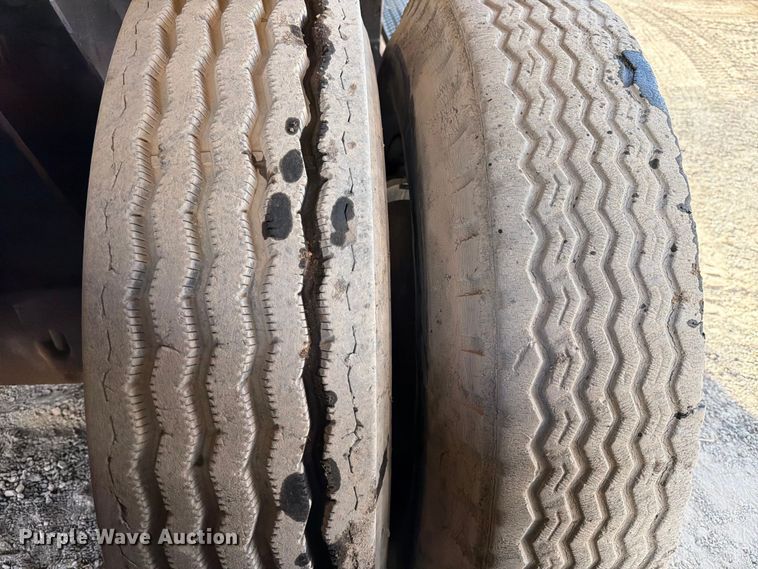 image for item ED5963 2011 Caterpillar M318D wheeled excavator