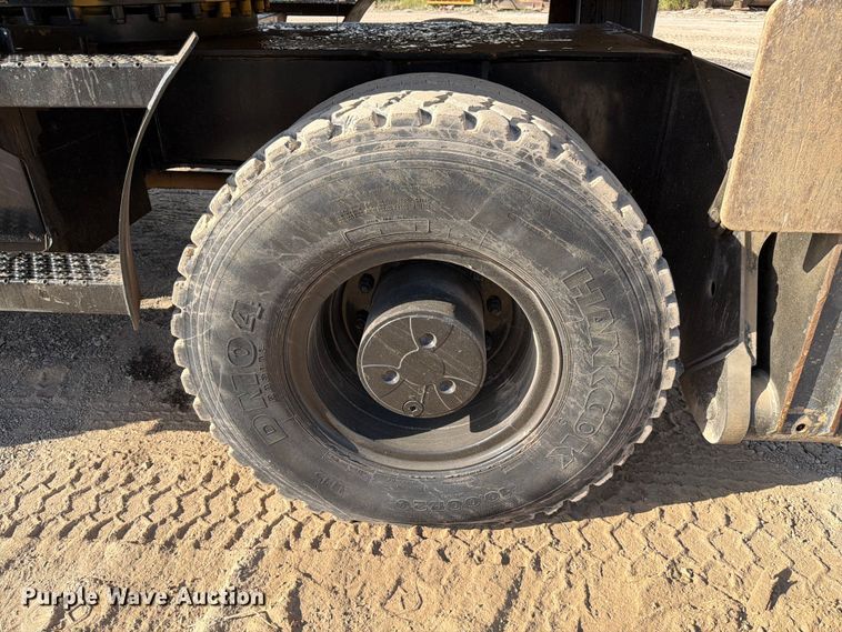 image for item ED5963 2011 Caterpillar M318D wheeled excavator