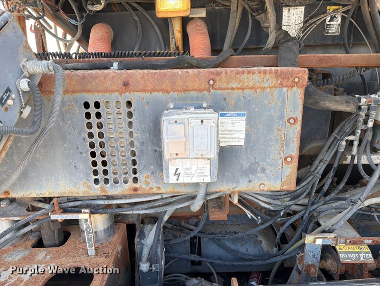 image for item ED5965 2003 Roadtec SP-100B paver